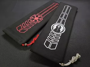 SACCHETTO SCIABOLA PERSONALIZZATO JEDI O SITH PROTEGGERE SPADA LASER DANNI TRASPORTO POLVERE - Foto 1 di 3