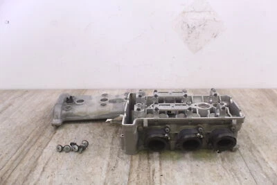 Yamaha RS RAGE 2005 culata - válvula doblada con válvulas y seguidores Foto 1 de 4