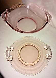 Vintage rosa Vertiefung Glas Schnörkel Griff große 9" Schüssel & 7" Teller - Bild 1 von 6