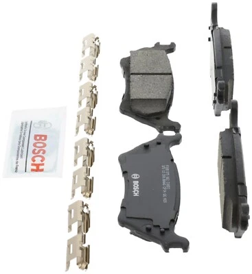 Pastillas de freno traseras de cerámica Bosch QuietCast para Ford F-150 2012-2018 Foto 1 de 4