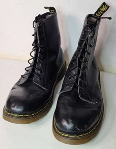 Dr. Martens Kampfstiefel springende Sohlen schwarz klassisch Gr. 9 / 10 Herren Docs - Bild 1 von 15