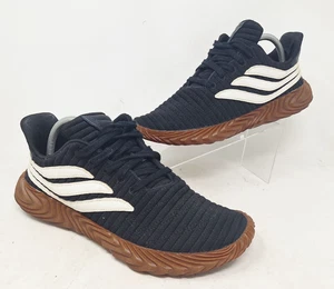 Adidas Herren Sobakov Größe 9 schwarz Gummi Schuhe AQ1135 - Bild 1 von 9