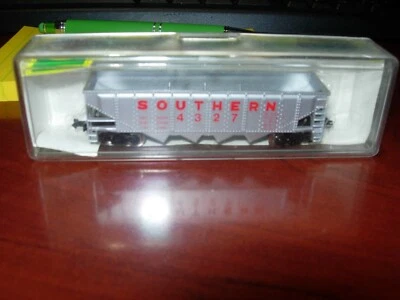 Model Power N Scale 3421 SOUTHERN Hopper Car #4327 NOS - Image 1 of 4