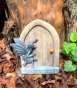 Magic Fairy Door Garden Statue Ornament Indoor Outdoor Figurine - Polyresin 13cm - Picture 1 of 9