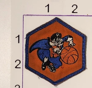 New York Knickerbockers Knicks Vintage Embroidered Satin Patch NBA Basketball - Picture 1 of 1