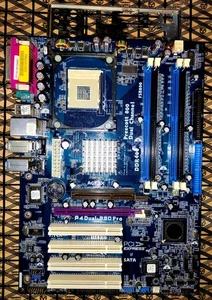 ASRock P4Dual-880Pro Soc.478 Rev 1.03 AGP+PCI-Express VIA® PT880 Pro - Picture 1 of 7