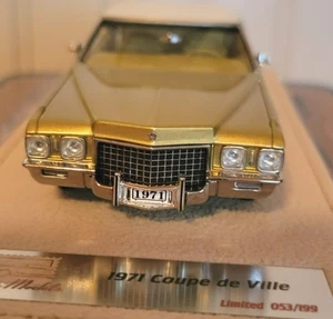 Modelli 1/43 GLM/Stamp - 1971 Cadillac Coupe DeVille Duchessa Oro Metallizzato - Foto 1 di 6