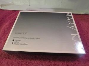 MARY KAY Large Black Compact Pro #018587 - Unfilled New In Box - Picture 1 of 4