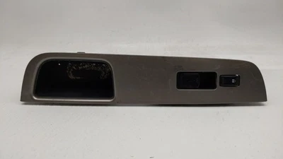 Interruptor de ventana eléctrica derecha Nissan Versa Passeneger 2009 80960 Em31a N07EV Foto 1 de 4