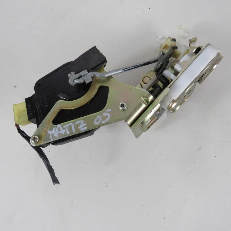 Rear door lock lh CHEVROLET MATIZ MK2 2005-2009 used (28009) - Image 1 of 1