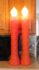 25-822 Pair Of 2 Vtg UNION PRODUCTS 38" Red Christmas Candle Blow Molds Yellow - Picture 1 of 6