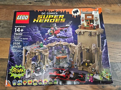 Lego DC Comics Super Heróis: Batman Série de TV Clássica - Batcaverna (76052) - Imagem 1 de 2