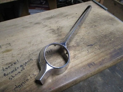 Barra de moldura cromada para maletero Jaguar XK150 7222433 OEM Foto 1 de 4