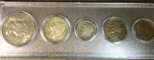 1954 D SILVER 50c 25c 10c US MINT SET 5 Coins In a Plastic NICE WHITMAN HOLDER - Picture 1 of 2