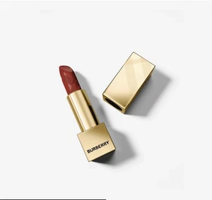 Burberry Burberry Kisses Matte Lippenfarbe 93 Russet 0,11 oz/3,3 g Lippenstift Neu im Karton - Bild 1 von 5