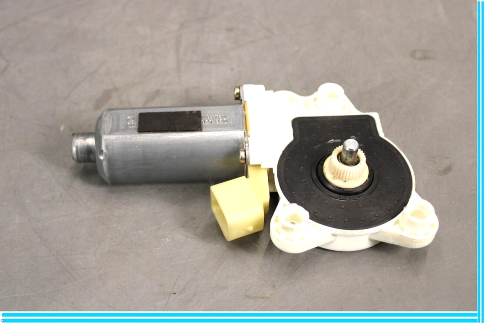 03-12 Mercedes SL550 SL55 AMG R230 Front Left Driver Side Window Regulator Motor - Image 1 of 4