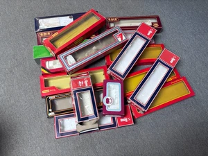 Assorted x18 Empty Boxes - OO - Unboxed - Picture 1 of 5