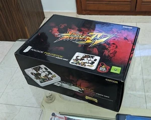 Street Fighter IV Arcade Fight Stick XBOX 360 20th anniversary - Imagen 1 de 9