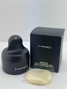 MAC Mineralize Loose Foundation LSF 15 – Deep Dark – 8,5 g Puder - Bild 1 von 3
