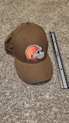 Gorra de fútbol americano Cleveland Browns equipo de la NFL gorra ajustable sombrero marrón Foto 1 de 4