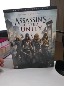 Assassins Creed Unity Offical Guide - Picture 1 of 3