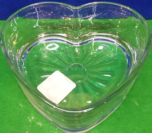 Libbey Heart Shaped Clear Glass Cut Flower Bottom Candy/Trinket Dish 6"