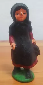 Estatuilla/juguete niña Amish de hierro fundido pintado a mano. Antiguo 3" de alto - Imagen 1 de 7