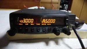 KENWOOD TM-833 Dwuzakresowy nadajnik-odbiornik 430MHz / 1200MHz FM 10W Amatorskie radio szynkowe - Zdjęcie 1 z 6