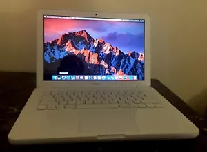 Apple MacBook 13" UNIBODY A1342 INTEL C2D 2.4 GHZ 8GB 500GB SIERRA OS 2010 - Imagen 1 de 7