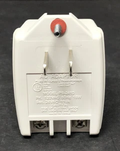 Trasformatore adattatore CA PS-2410 con LED 24 VAC 10 VA classe 2 UL plug-in a terra - Foto 1 di 5