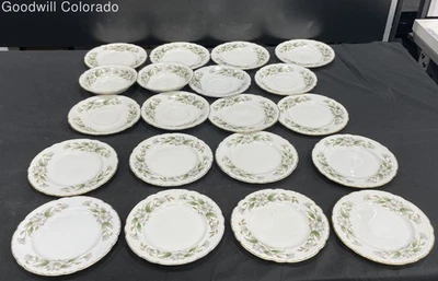 Juego de 20 platos/tazones pequeños surtidos Embassy Usa Vitrified China Foto 1 de 4