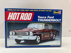 REVELL 1/25 SCALE TASCA FORD THUNDERBOLT MODEL KIT - Bild 1 von 5