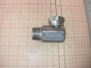 Adaptador hidráulico de acero 1"" macho NPT x 1"" hembra NPT giratorio 90 grados - Imagen 1 de 3