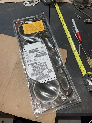 NOS OEM GM USA 10101236 2.2 L Head Gasket Chevrolet Cavalier Corsica 1987-93 - Image 1 of 4