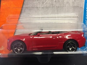 1:64 Matchbox '16 Chevy Camaro Convertible - Picture 1 of 2
