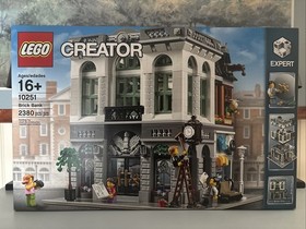 LEGO Creator Expert: Brick Bank (10251)