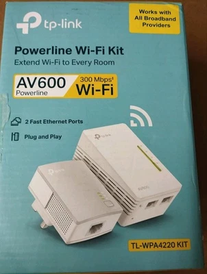 Kit Powerline WI-FI AV600 TL-WPA4220 KIT - Immagine 1 di 3