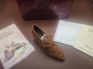Just the Right Shoe by Raine, Courtly Riches. 1999 - Picture 1 of 10