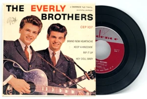 THE EVERLY BROTHERS - SELF TITLED CEP 107 - POP ROCK EP PICTURE SLEEVE & 45 - Picture 1 of 2
