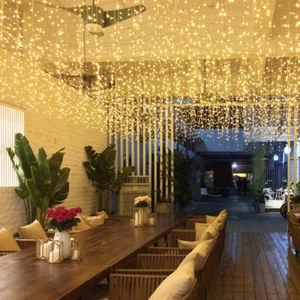 Tenda Di Luci 4X0.6M 144Leds Tenda Luminosa Natale 8 Modalità Funzione Memoria - Foto 1 di 14