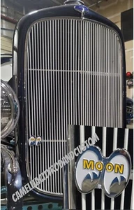 MOONEYES Die-Cast Chrome GRILL EMBLEM Fender Dash bage HOT ROD Gasser MOON nhra - Picture 1 of 7