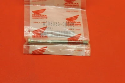 NOS HONDA XR80 XL100 CR125 MT125 CB550 CB750 SCREW 6X80 PART# 93500-060800A - Image 1 of 4