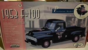 Ford F100 1953 1/18 (IT 34), "Jefe de Bomberos Texaco", en la caja, - Imagen 1 de 12