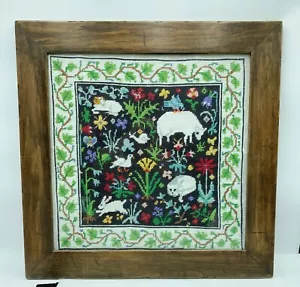 Vtg Animal Kingdom Completed Needlepoint w Frame Under Glass FREE SHIP - Picture 1 of 6