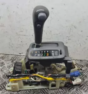 Selector de palanca de cambios automático Toyota Corolla E11 97-00 - Imagen 1 de 6
