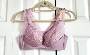 Understance Molded Cup Plunge Bra 34B Lace Overlay Padded Cups Pale Mauve NWT - Picture 1 of 9