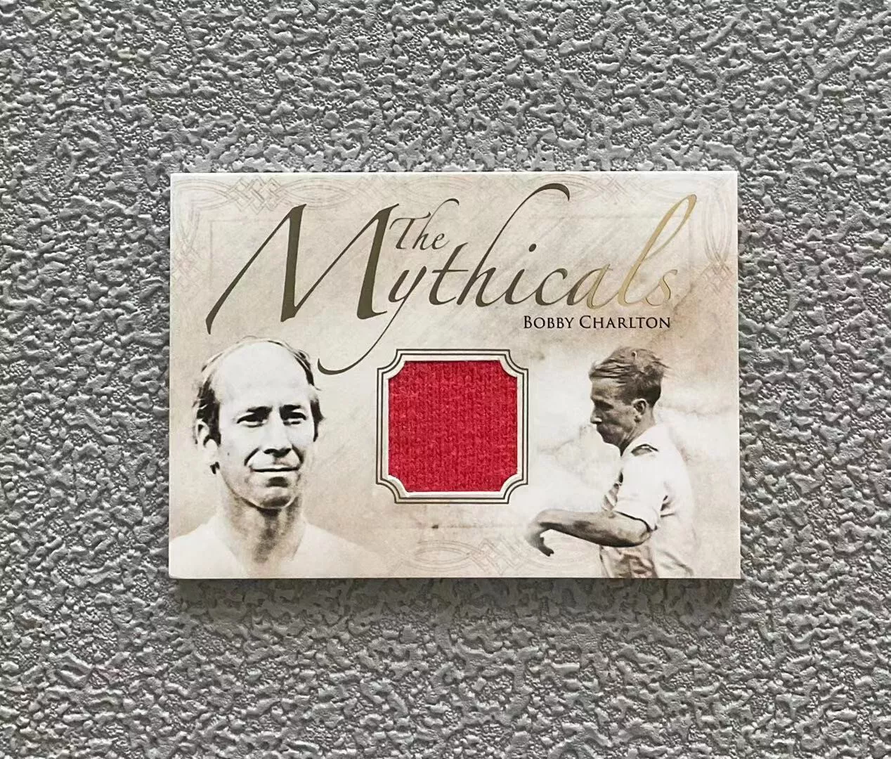 2024 Futera Unique Nostalgia The Mythicals Bobby Charlton Relic Sapphire 19/21