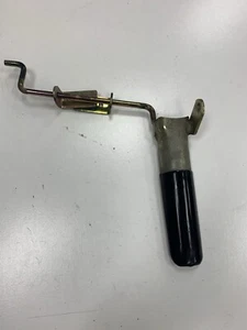 Palanca de embrague derecha Murray Noma Ultra Blizzard Yard King 761213 o 760290YZ bonita - Imagen 1 de 5