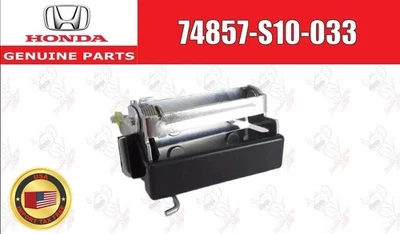 Manija inferior del portón trasero Honda OEM 74857-S10-033 para CR-V 1997-2001 Foto 1 de 4