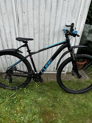Cube Mountainbike AIM 2022 29‘ Größe L Shimano Tourney TX Scheibenbremse MTB - Bild 1 von 3